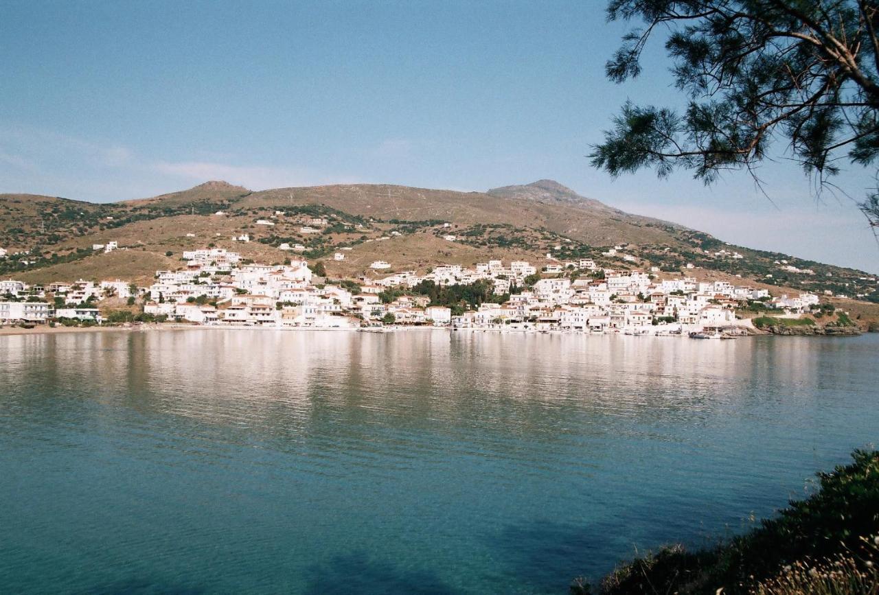 Hotel Karanasos à Batsíon Extérieur photo